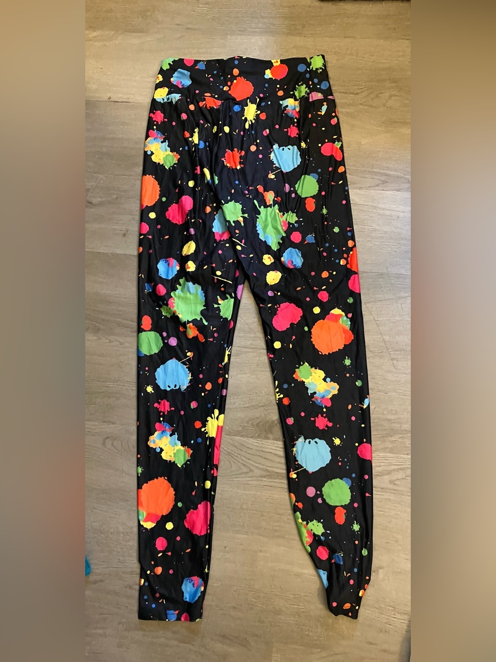 80s themed workout outfit